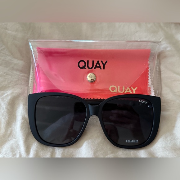 Quay Australia Accessories - Quay Ever After Polarized Matte Black Sunglasses